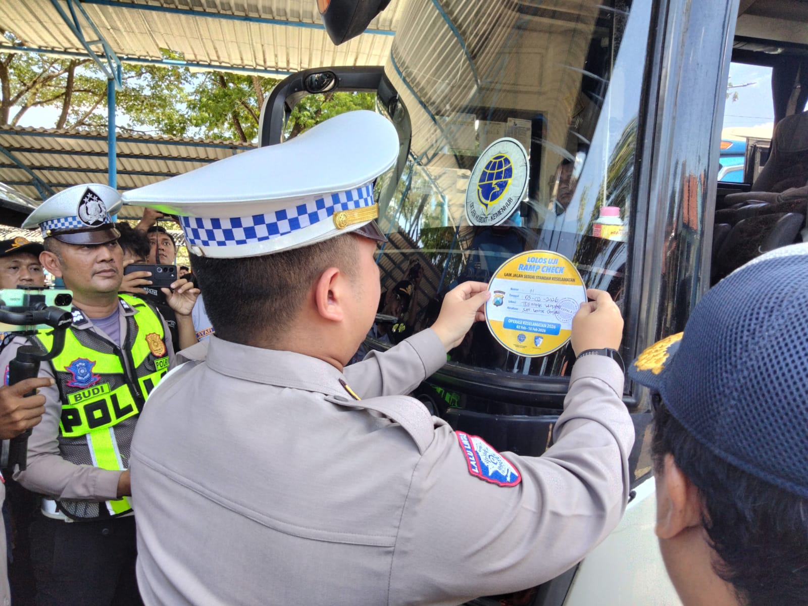 Operasi Keselamatan Semeru 2026 Ditlantas Polda Jatim Gelar Ramp Chek Angkutan Umum