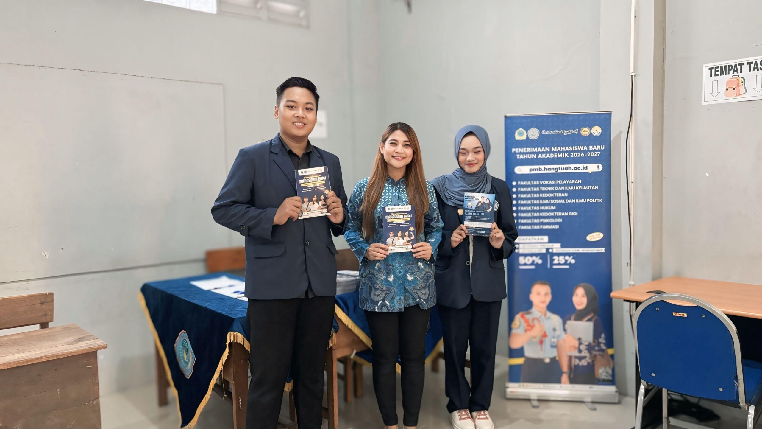 Antusias! Lebih dari 800 Siswa Hadiri Edufair SMK Adhikawacana yang Diikuti UHT