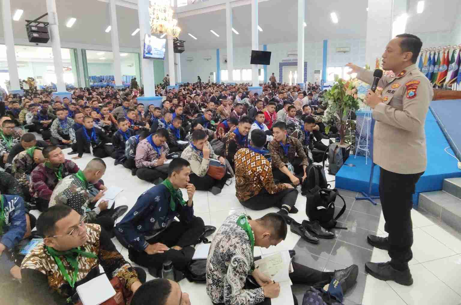 Rawat Keberagaman, UHT Bentuk Mahasiswa Baru yang Toleran dan Berkarakter